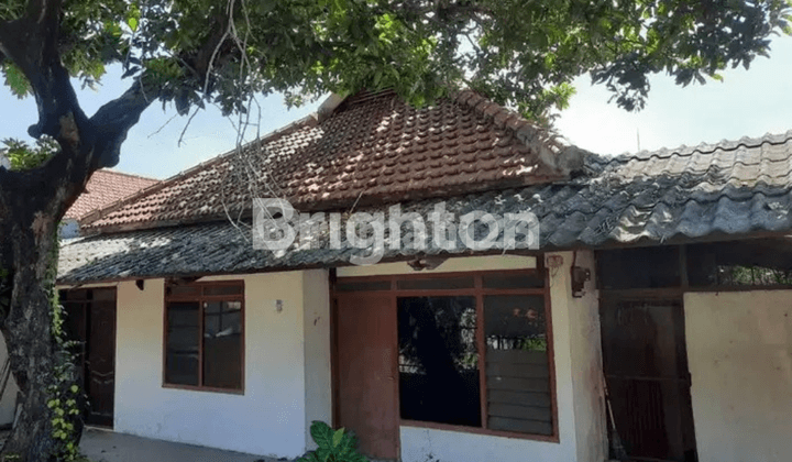 KUTISARI RUNGKUT HITUNG TANAH BEBAS BANJIR DEKAT KAMPUS PETRA