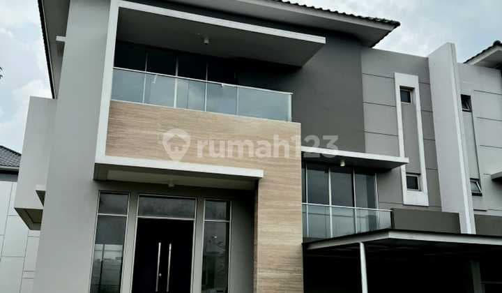 Dijual Cepat Rumah Hook 2 Setengan Lantai Golf Island PIk