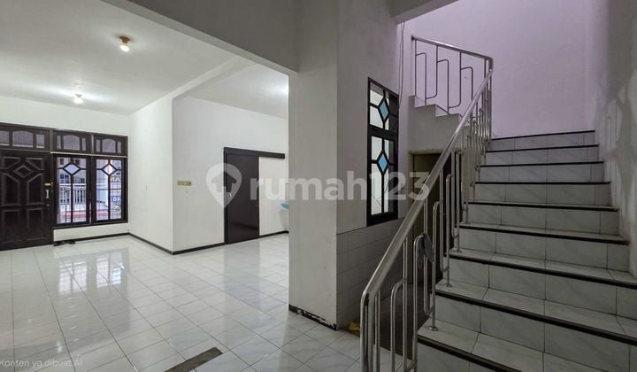 Klampis Semolo Timur Siap Huni, Dkt Merr