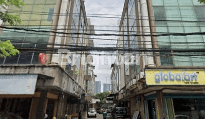 Ruko Kayon City Center Favorite Complex