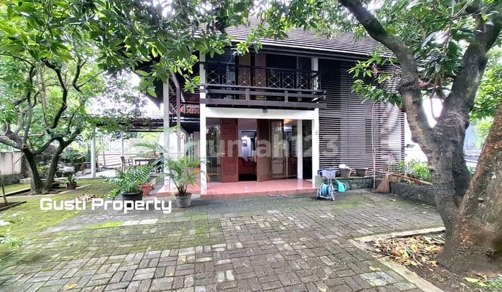 Cipete Rumah Etnic Tropis 2,5 Lt Atap Kayu Jati Lantai Kayu Ulin Bagus