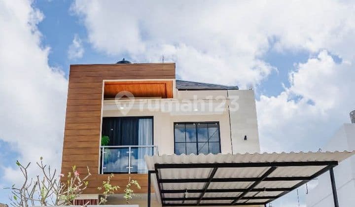 Rumah Modern Semi Villa Selangkah ke Sidewalk Mall Jimbaran