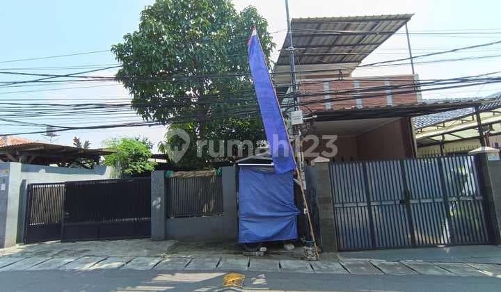 Rumah murah di Jl Mawar I Bintaro Pesanggrahan Jakarta Selatan