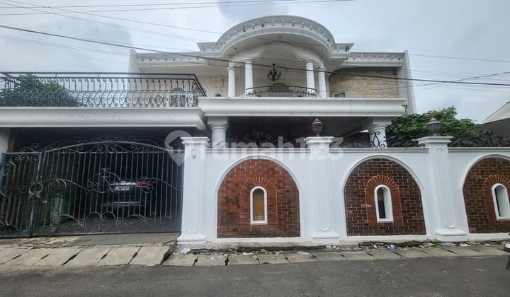 Rumah 2 lantai Jl Gotong Royong Kreo Larangan Tangerang Selatan