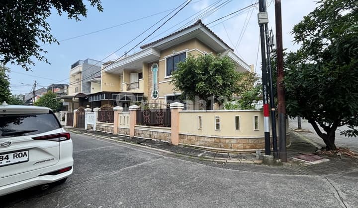 Rumah murah tanah luas di Komp Gading Arcadia Kelapa Gading Jakut