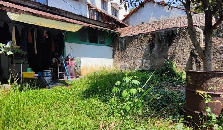 Dijual Kostan Aktif 3 Lantai Dekat Itb Unpar Sayap Siliwangi