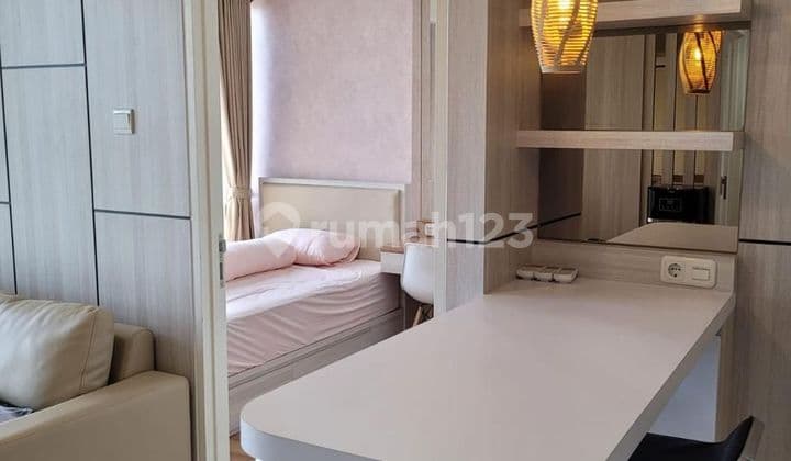 Disewakan Apartemen 3 Kamar Tidur Bagus Furnished Landmark Residence