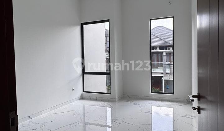 New Comfortable Minimalist House in Mekar Wangi