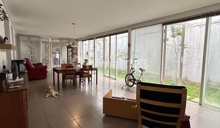 A 2-story ready-to-occupy house in Pondok Hijau