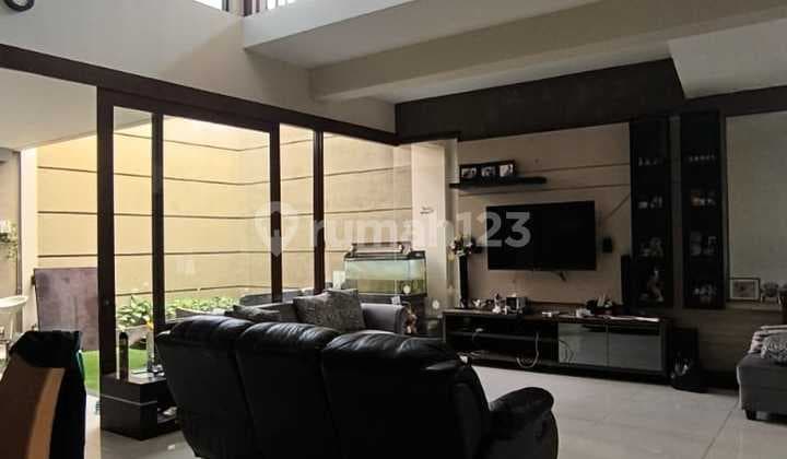 Rumah Nyaman Moderndi Taman Holis Indah 2