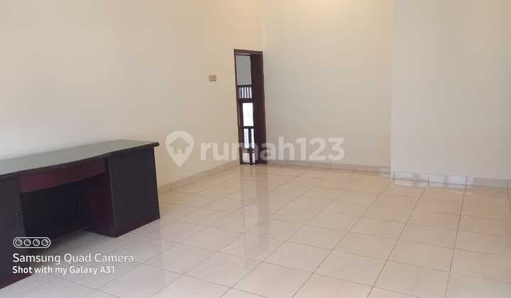 clean house, renovated, located in Setra Indah