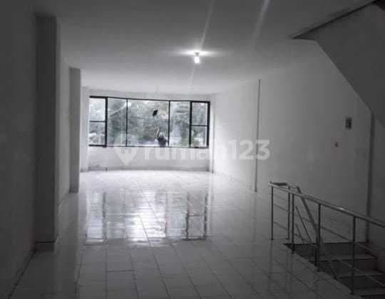 3-Story Shop House in Malabar City Center Main Road