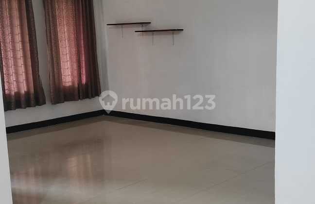 rumah minimalis nyaman lokasi di taman rahayu 4