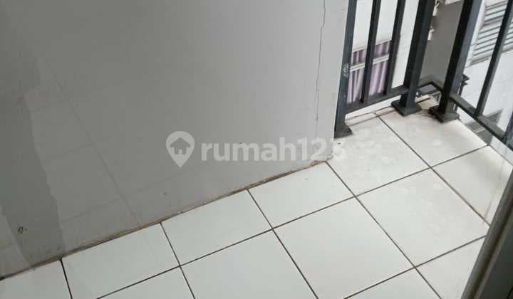 2 Kamar Tidur Kosongan Grand Asia Afrika Tengah Kota Bandung