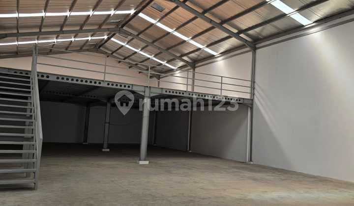 new building warehouse location in leuwi gajah