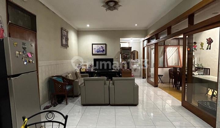 Rumah Modern Nyaman Siap Huni di Singgasana Pradana