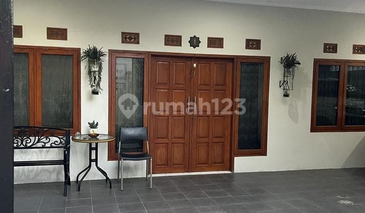 Rumah Tengah Kota 1 Lantai di Ciateul Siap Huni Bandung