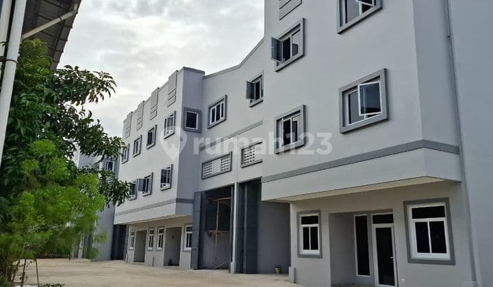 Gudang Baru di Kamal Muara Uk 12.5X26 M2 Lokasi Strategis