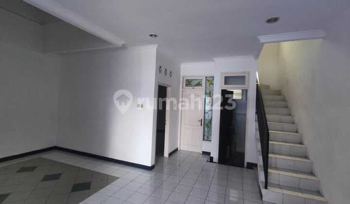 Hitung Tanah Masih bisa Nego Rumah di Manyar Jaya