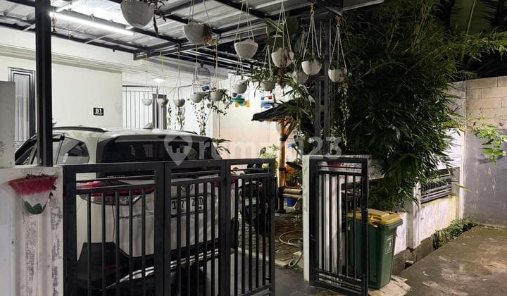 Rumah Mewah Elite di Bekasi Timur Mustika Jaya Cluster Santika Arcade Harga 690Jt