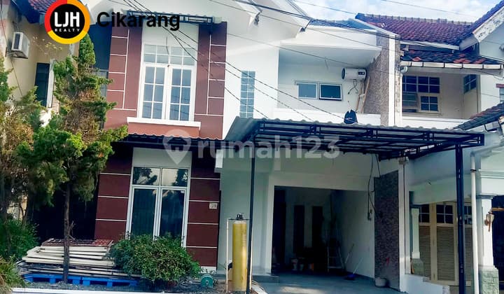 Disewakan Rumah 8+1 KT Semi Furnished di Beverly Lippo Cikarang