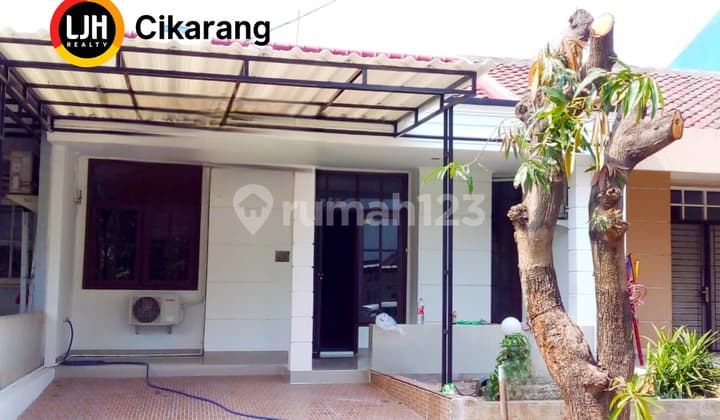 Sewa Rumah Semi Furnished 3+1+1 KT Cluster Beverly Lippo Cikarang