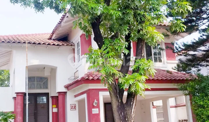 Rumah di Cluster Menteng Lippo Cikarang Dijual Disewakan Rumah di Cluster Menteng Lippo Cikarang Dijual Disewakan