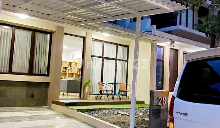 Disewakan Rumah Furnished Siap Huni Cosmo Estate Lippo Cikarang