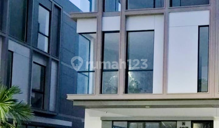 Ruko Hook Corner The Hive Spark North Lippo Cikarang Hadap Jalan