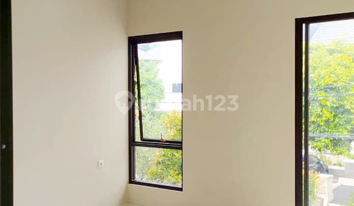 Jual Rumah 5 Kt Full Furnished di Cluster Simpruk Lippo Cikarang