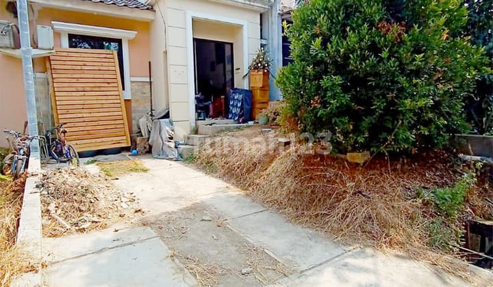 Dijual Rumah Asri 2+1 KT di Cluster Lembah Hijau Lippo Cikarang