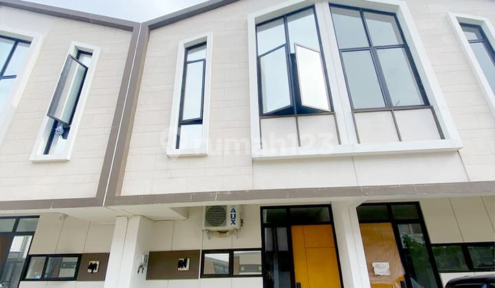 Dijual Siap Huni Rumah 2 KT Cluster Wimbledon Jababeka Cikarang