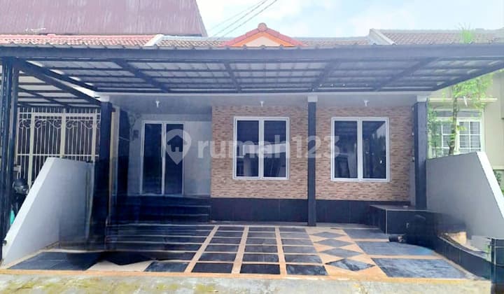 Rumah Furnished Siap Huni 3+1 KT Disewakan di Dago Lippo Cikarang