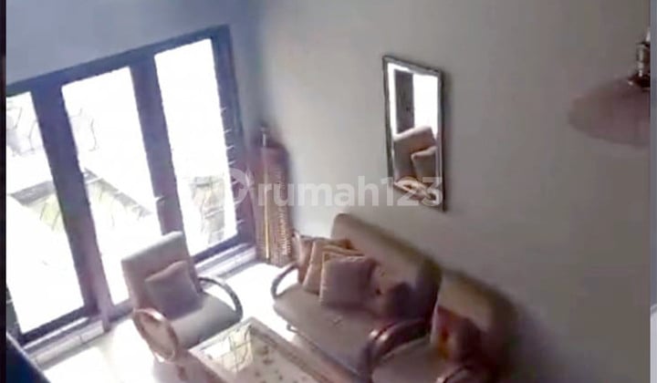 Dijual Rumah di Meadow Green Lippo Cikarang Bagus Bonus Furniture