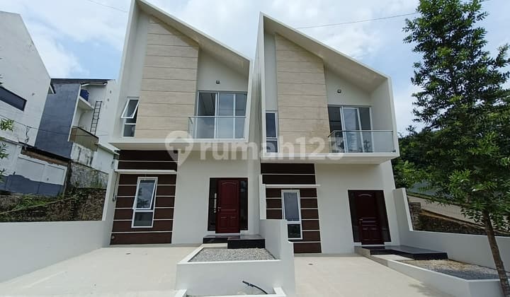 Good New Minimalist House in Padasuka Atas