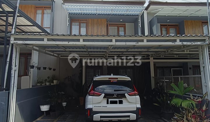 Rumah Bagus Minimalis Dalam Cluster di Sariwangi