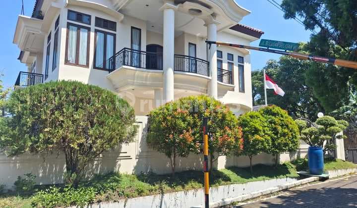 Rumah Mewah Tembalang Dekat Undip Semarang