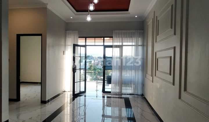 Rumah Mewah Siap Huni Dekat Tol Manyaran Semarang