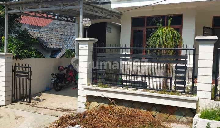 Disewakan Rumah Bukit Sari Dekat Undip Tembalang Semarang
