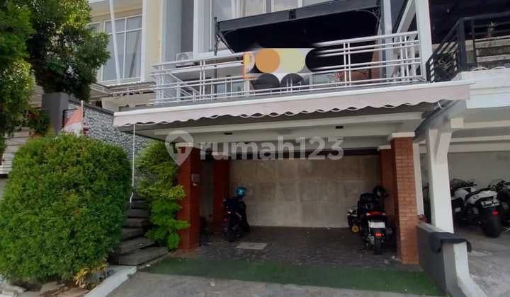 For Rent: Luxury Wahid Hill House in the Center of Semarang City