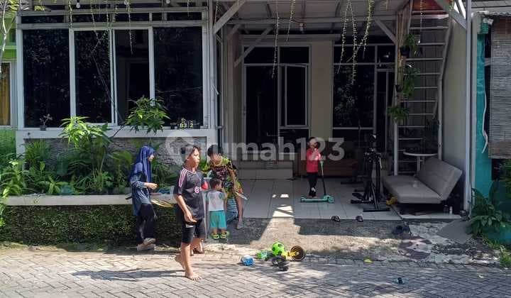 Dijual Rumah Di Perumahan Greenwood Manyaran Semarang