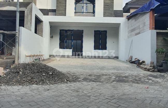 Rumah Baru Ada Balcony Di Pedurungan Semarang