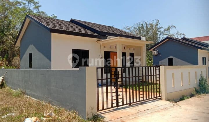 RUMAH BARU MINIMALIS GUNUNGPATI DEKAT WISATA NGREMBEL ASRI