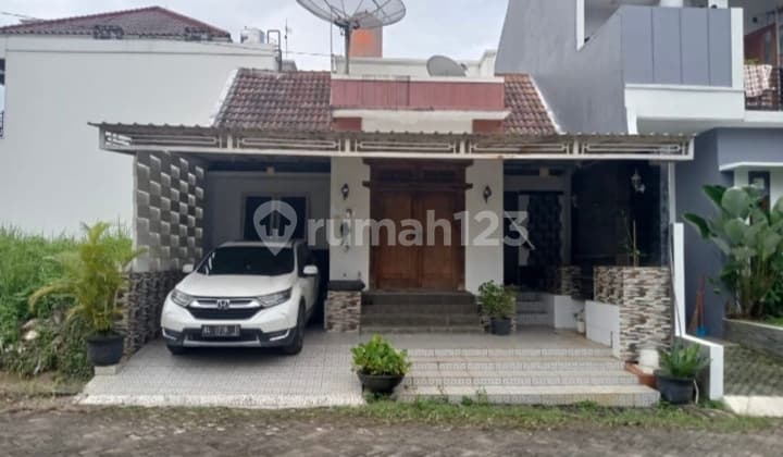 Dijual Rumah di Taman Setiabudi Banyumanik Semarang