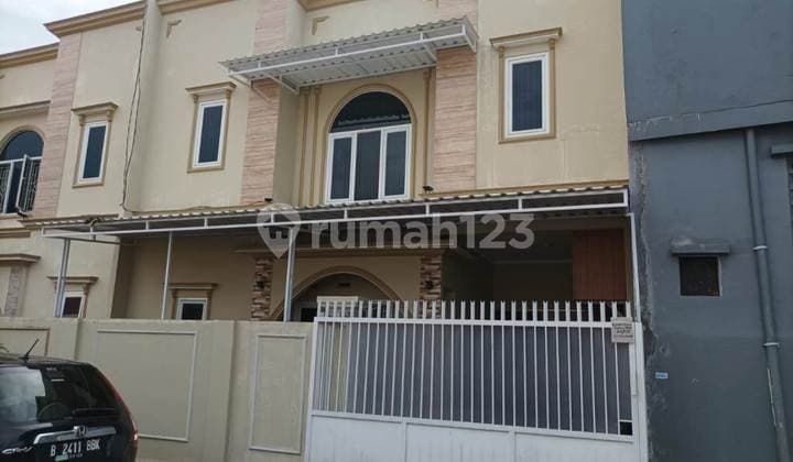 Nice 2-Story Unfurnished SHM House in Graha Raya, South Tangerang