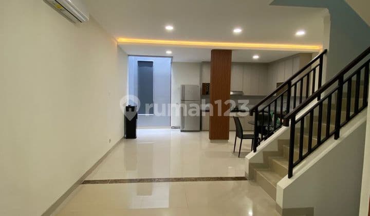 Beach House in Pantai Indah Kapuk for Rent at an Affordable Price