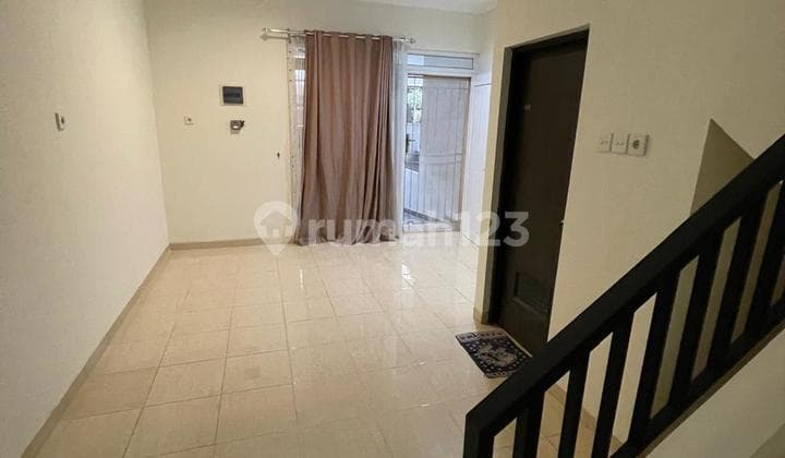 Rumah Park Residence Dijual Murah Meriah