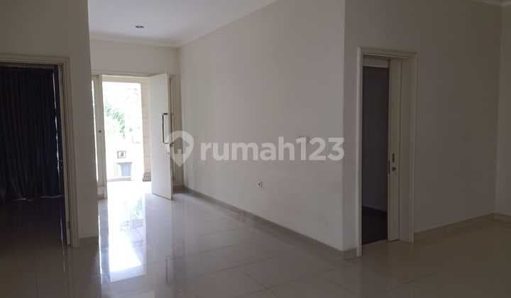 Rumah Siap Huni, di Cluster Maxwell, Gading Serpong