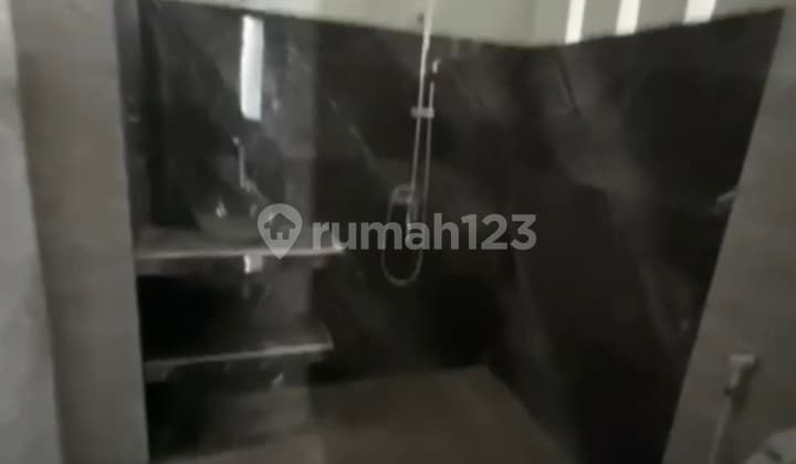 Rumah Bagus Di Waringin, Pondok Gede, Bangunan Baru