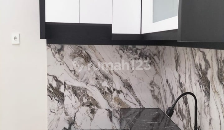 New Poris Indah House, Cheap